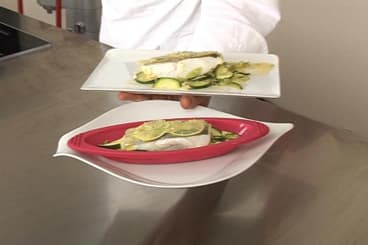 Papillote de cabillaud au citron, polenta cremeuse aux olives