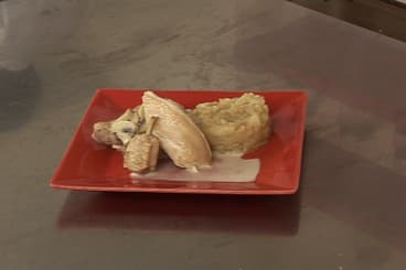 Fricassée de volaille fermière et purée de topinambours au gingembre
