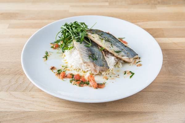 Filets de maquereaux aux agrumes et riz pilaf