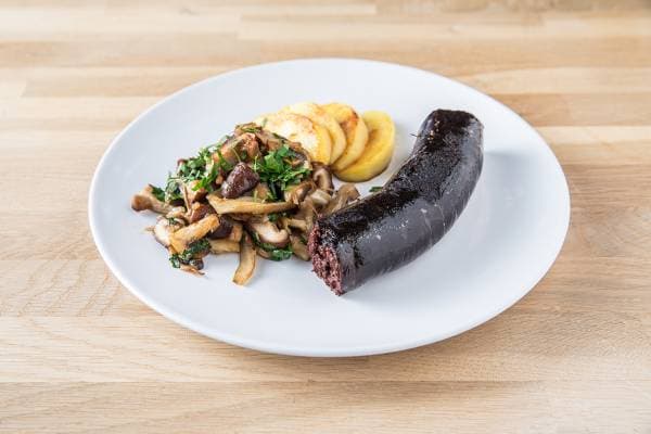 Boudin noir aux pommes, fricassée de champignon au persil 
