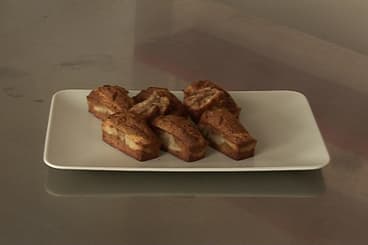 Financiers tigrés au chocolat et noisette