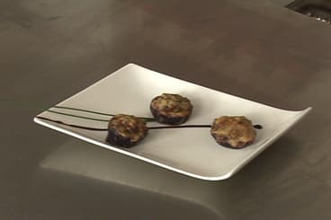 Oignons farcis au gorgonzola et aux noix
