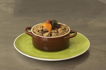 Cassolette d'escargots au sauternes, persillade en crumble