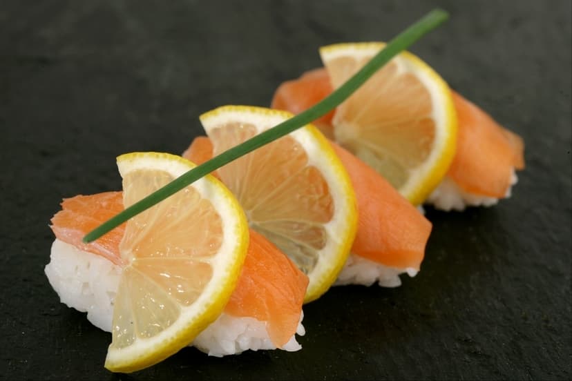 Recette Sushi de saumon fumé et crème acidulée