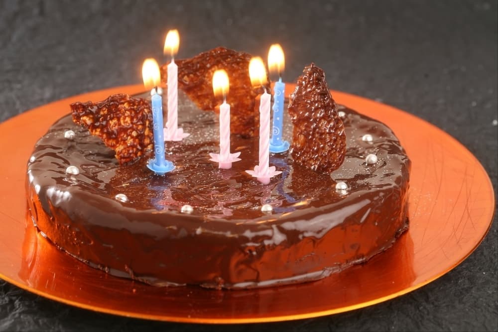 Gâteau d'anniversaire au chocolat