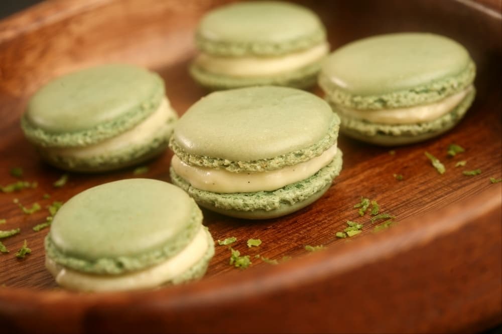 Macarons au citron vert et gingembre