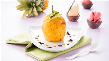Ananas rôti entier, caramel passion
