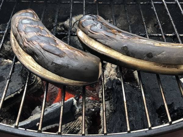 Banane rôtie au four au chocolat