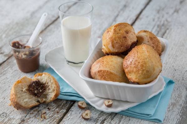 Boules surprises ganache chocolat au lait et éclats de noisettes 