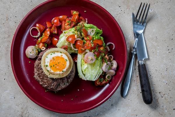 Steak haché oeuf à cheval