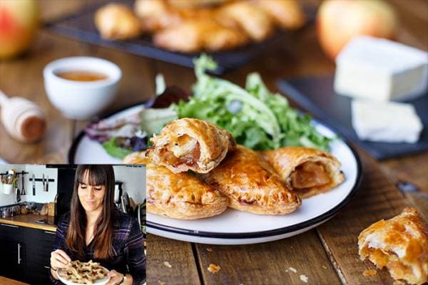 Chaussons aux pommes caramélisées au vin blanc et au brie avec l'influenceuse TakeThePowerJuly