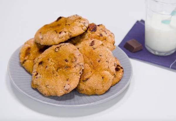 Cookies minute chocolat-cranberries avec le micro-ondes ExtraSpace Whirlpool