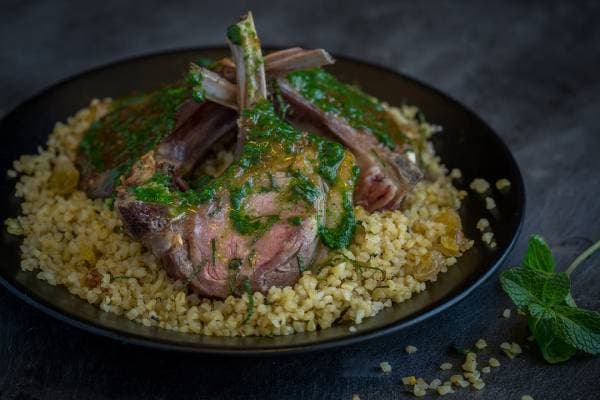 Côtes d'agneau boulghour à la coriandre