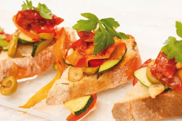 Pain tomate à la provençale