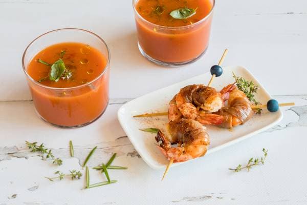 Gazpacho Alvalle et brochettes terre-mer au paprika fumé