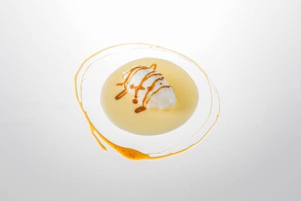 Oeufs à la neige, crème anglaise et  caramel
