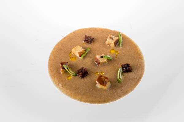 Crème de lentilles et pépites de foie gras