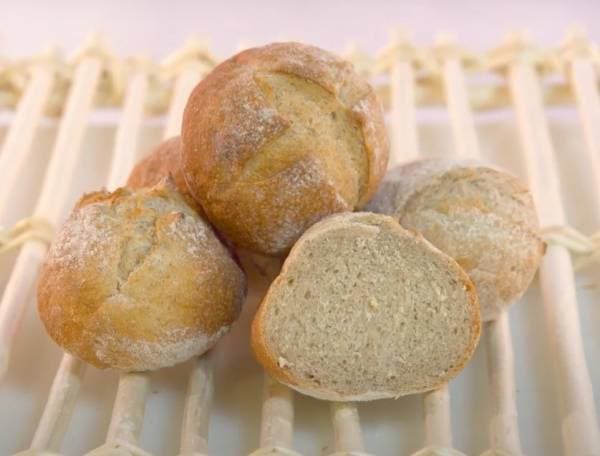 Petits pains boule de campagne
