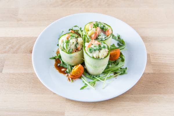 Macédoine de légumes en timbale de courgette