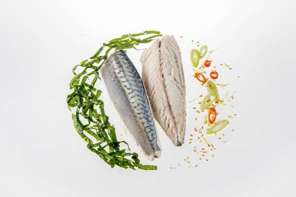Maquereaux aux saveurs Thaï , salade d'épinards croquants