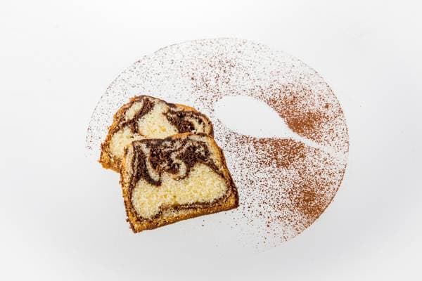 Cake marbré chocolat-fruits de la passion