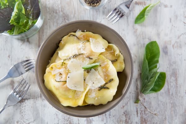 Ravioli frais  à la sauge