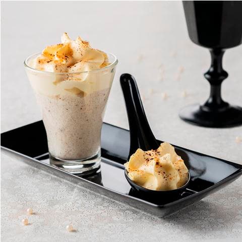 Perles du Japon au lait vanillé, émulsion ananas-coco 