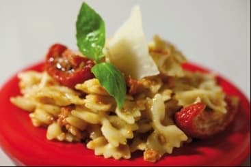 Mini Farfalle au pesto de tomates séchées