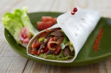 Fajitas du sud-ouest au confit de canard et purée d'avocat