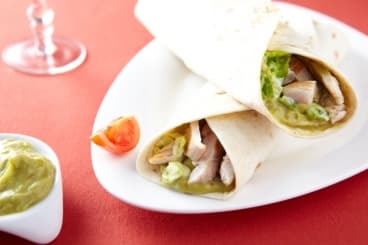 Tortilla de poulet au guacamole