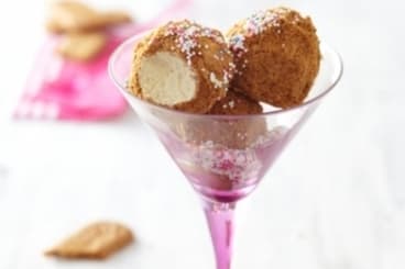 Boule de glace panée aux spéculoos
