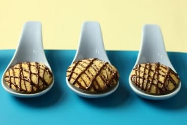Financiers amande et stries de chocolat