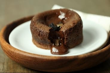 Fondant au chocolat et à la truffe fraîche