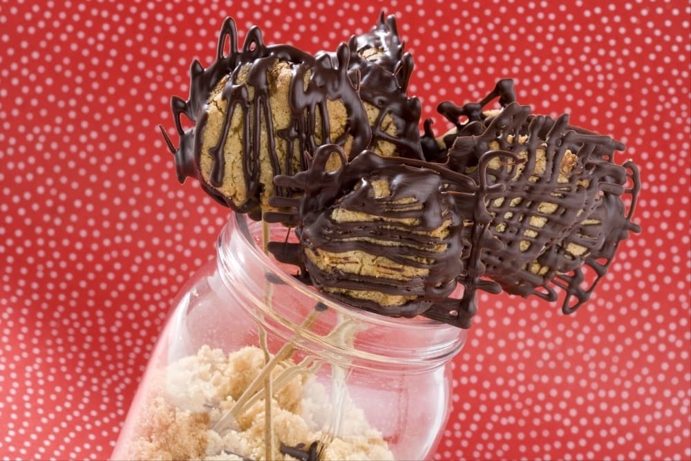 Sucettes biscuitées au chocolat