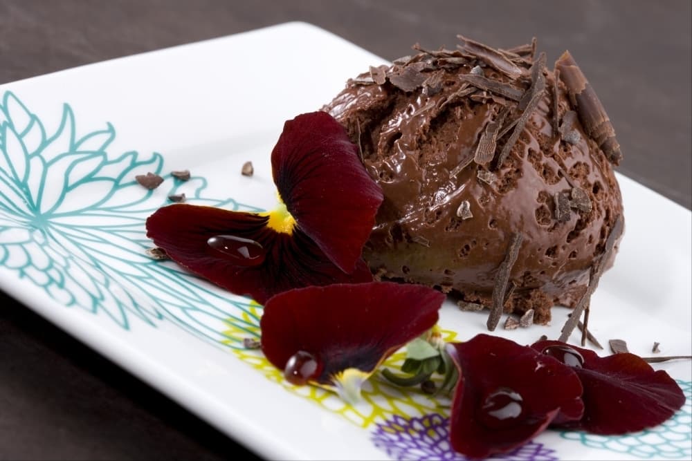 Mousse au chocolat à l'hibiscus