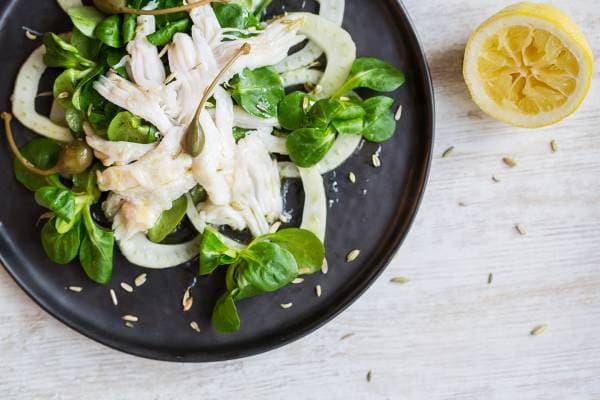 Salade d'aile de raie aux câpres