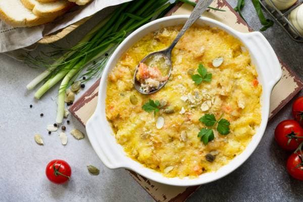 Crumble de saumon à l’aneth et aux petits pains suédois