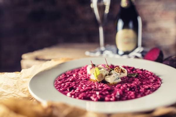 Risotto d'épeautre aux betteraves, saumon doucement fumé
