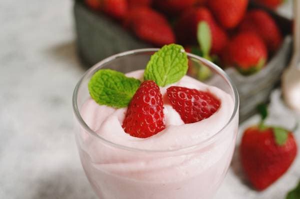 Mousse de fraise à la menthe