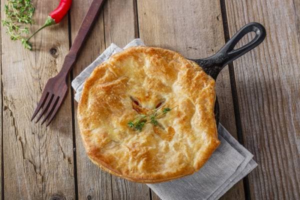 Pie croustillant de légumes au curry et à la pâte filo