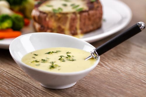 La sauce béarnaise