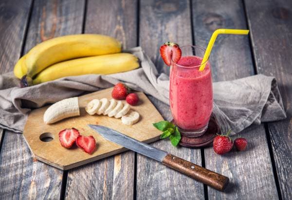 Smoothie banane-fraise-menthe