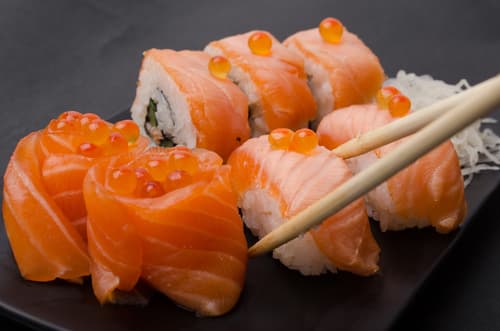 Sushi de saumon au fromage