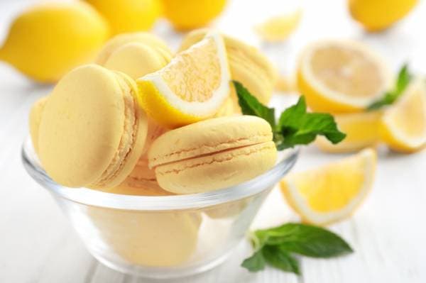 Macaron au sucre cuit citron-basilic