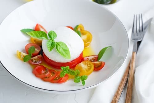 Tomate mozzarella revisitée façon L'atelier des Chefs
