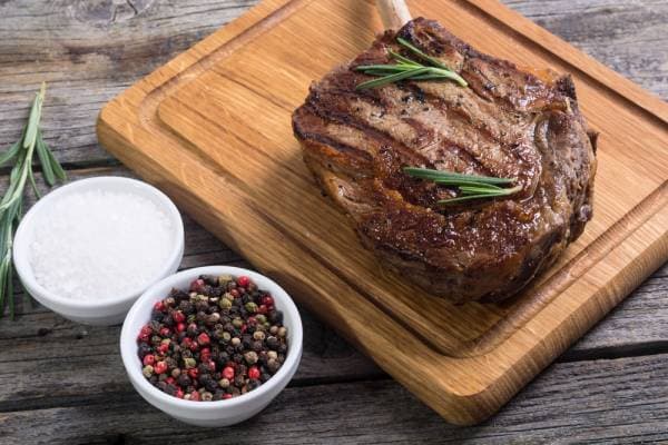 Côtes de veau épaisse sauce crémée