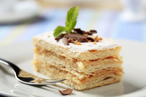 Mille-feuille tradition, émulsion de caramel au beurre salé
