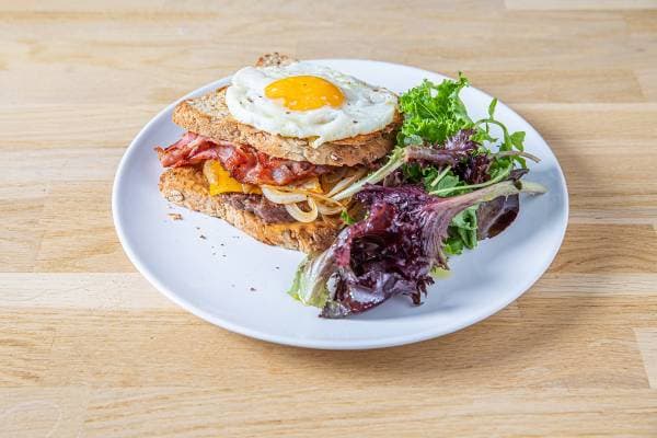 Steak des Hauts de France façon Welsh - Recette Socopa