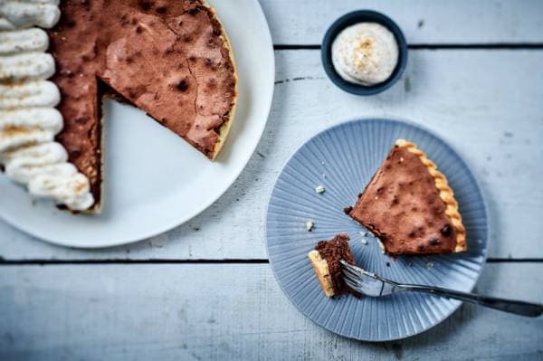 Tarte au chocolat soufflé à la fève de tonka