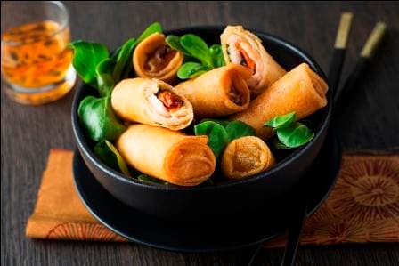 Nem de saumon aux tomates confites